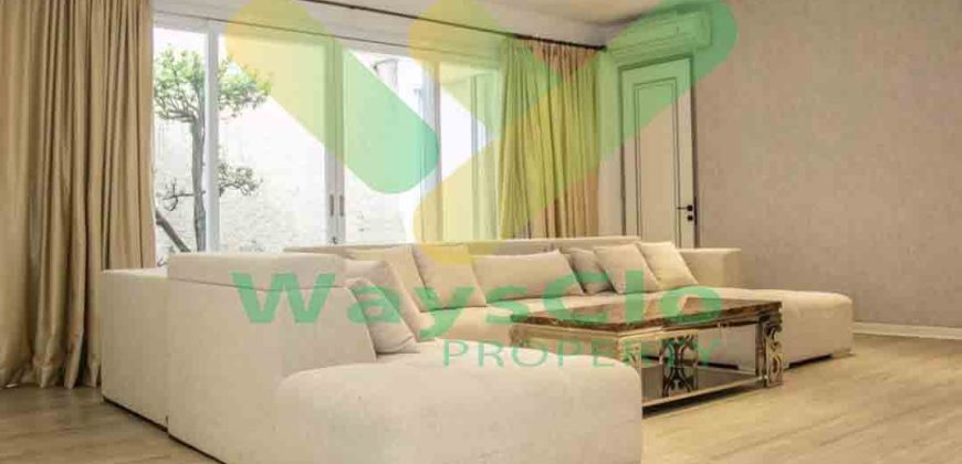 DIJUAL CEPAT RUMAH CANTIK DENGAN FURNISH MEWAH DI CITRALAND, HARGA DI BAWAH PASARAN