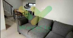 DISEWAKAN RUMAH CANTIK DENGAN FURNISHED DI HOLLAND VILLAGE, HARGA SANGAT MURAH