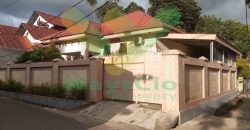 DISEWAKAN RUMAH CANTIK DAN MENARIK DAERAH TUMINTING, HARGA SANGAT MURAH
