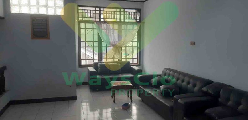 DISEWAKAN RUMAH SANGAT MURAH DAERAH PAAL DUA, CANTIK DAN MENARIK
