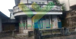 DISEWAKAN RUMAH CLASIK DAERAH WENANG, HARGA SANGAT MURAH