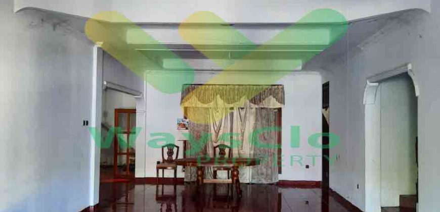 DISEWAKAN RUMAH MENARIK DAN LUAS DAERAH PAAL DUA, HARGA SANGAT MURAH