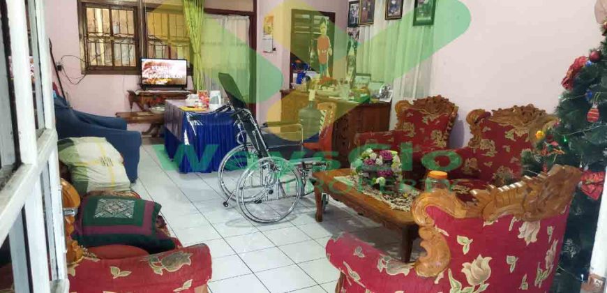 DIJUAL CEPAT RUMAH MENARIK DENGAN TANAH LUAS DI TOMOHON, HARGA SANGAT MURAH