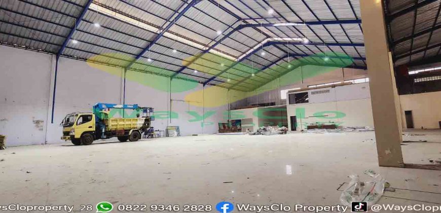 DISEWAKAN GUDANG LUAS DAN STRATEGIS DAERAH TIKALA, HARGA SANGAT MURAH