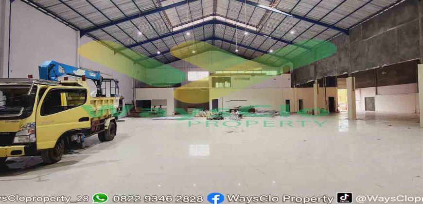 DISEWAKAN GUDANG LUAS DAN STRATEGIS DAERAH TIKALA, HARGA SANGAT MURAH