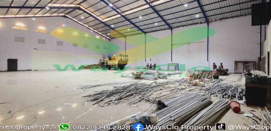 DISEWAKAN GUDANG LUAS DAN STRATEGIS DAERAH TIKALA, HARGA SANGAT MURAH