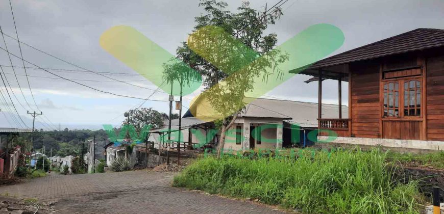 DIJUAL CEPAT RUMAH CANTIK DAN MENARIK VIEW LAUT DAERAH SEA, HARGA SANGAT MURAH
