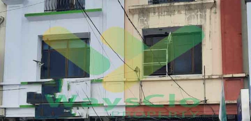 DISEWAKAN RUKO CANTIK DAN STRATEGIS DAERAH WENANG, HARGA SANGAT MURAH