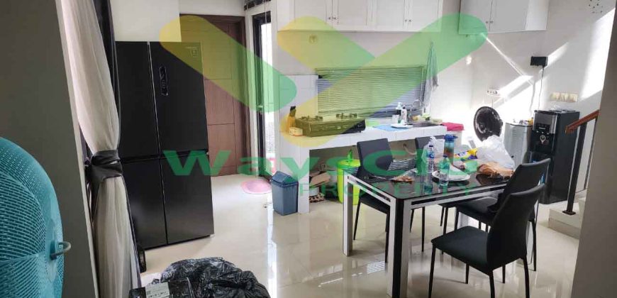 DIJUAL CEPAT RUMAH CANTIK DAN SANGAT MURAH DI HOLLAND VILLAGE, HARGA DI BAWAH PASARAN