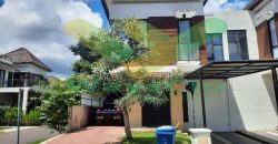 DIJUAL CEPAT RUMAH CANTIK DAN SANGAT MURAH DI HOLLAND VILLAGE, HARGA DI BAWAH PASARAN