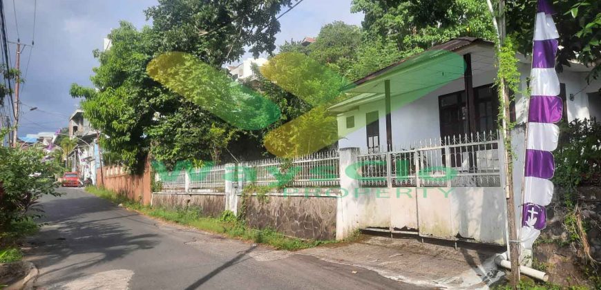 DISEWAKAN RUMAH MENARIK DAERAH KAMPUS UNSRAT, HARGA SANGAT MURAH