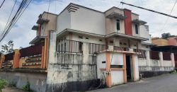 DISEWAKAN RUMAH CANTIK DAN MENARIK DAERAH TIKALA, HARGA SANGAT MURAH