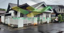 DISEWAKAN RUMAH STRATEGIS DENGAN FURNISH DAERAH SARIO, HARGA SANGAT MURAH