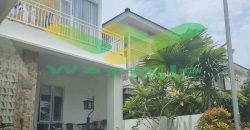 DISEWAKAN RUMAH CANTIK FULL FURNISHED DI TAMANSARI METROPOLITAN, HARGA SANGAT MURAH