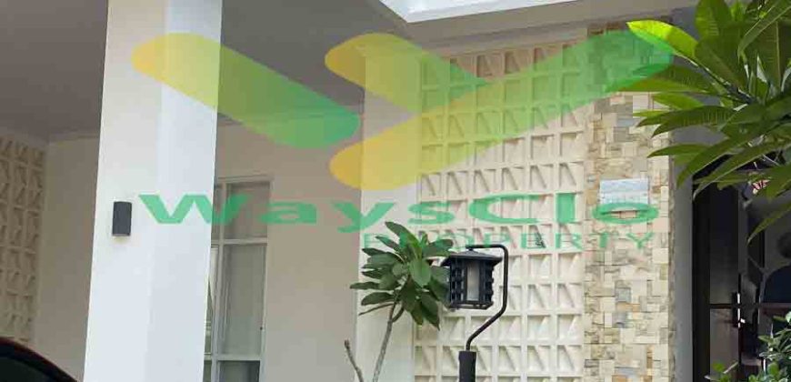 DISEWAKAN RUMAH CANTIK FULL FURNISHED DI TAMANSARI METROPOLITAN, HARGA SANGAT MURAH