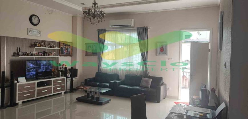 DIJUAL CEPAT RUKO CANTIK DAN STRATEGIS DAERAH WENANG, HARGA SANGAT MURAH
