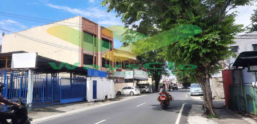 DISEWAKAN RUKO CANTIK DAN STRATEGIS DAERAH WENANG, HARGA SANGAT MURAH
