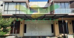 DISEWAKAN RUMAH CANTIK DAN MENARIK DAERAH HOLLAND VILLAGE, HARGA SANGAT MURAH
