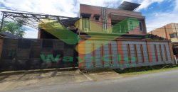 DISEWAKAN RUMAH PLUS GUDANG DAERAH TUMINTING, HARGA SANGAT MURAH