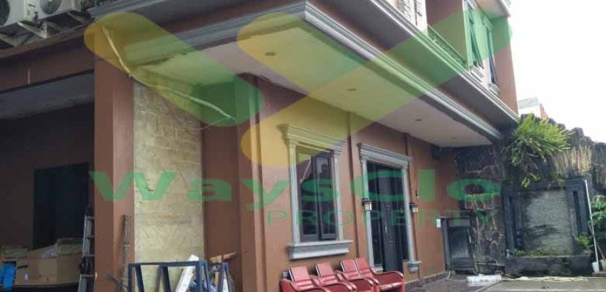 DISEWAKAN RUMAH PLUS GUDANG DAERAH TUMINTING, HARGA SANGAT MURAH