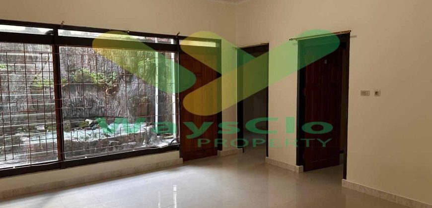 DISEWAKAN RUMAH CANTIK DAN MENARIK DAERAH UNSRAT, HARGA SANGAT MURAH