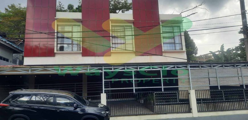 DISEWAKAN RUKO CANTIK DAN STRATEGIS DAERAH WANEA, HARGA SANGAT MURAH